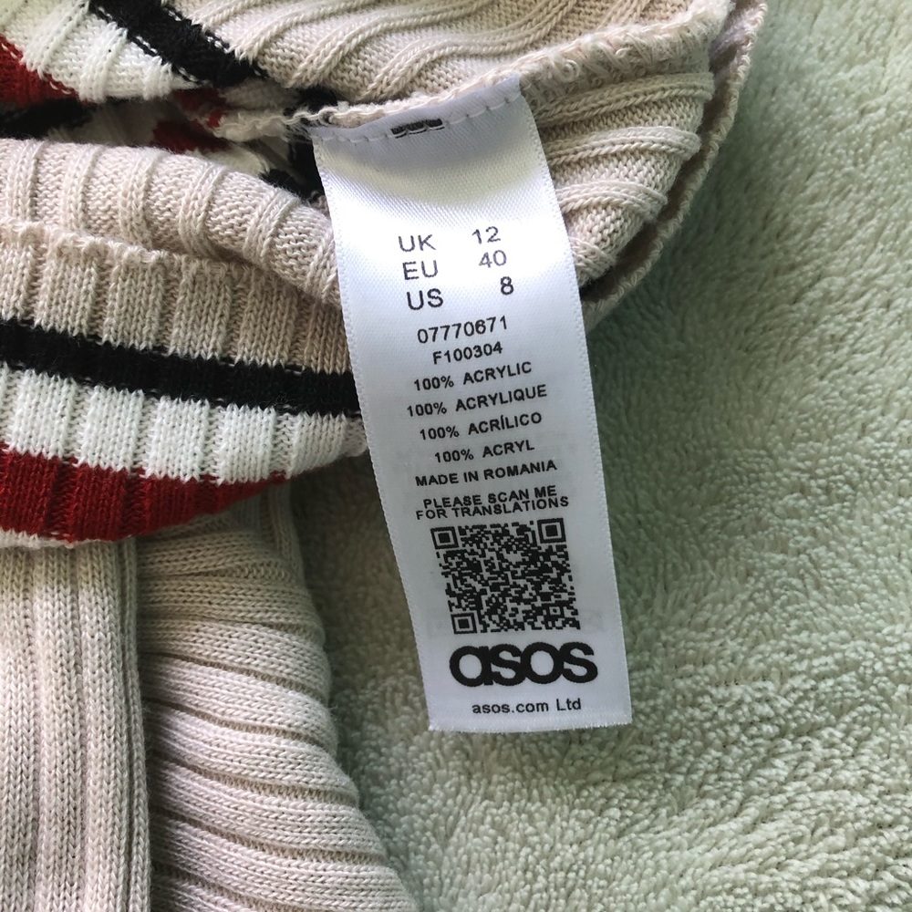 ASOS Cropped Sweater in neutral stripe - Picture 10 of 10
